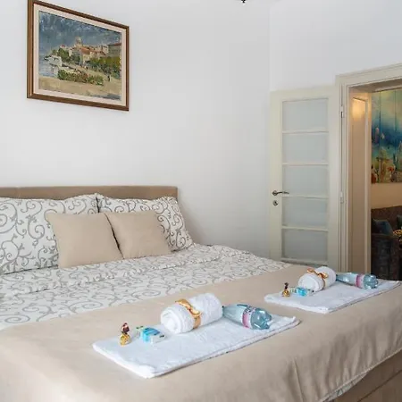 Apartment Balkan Dream ****